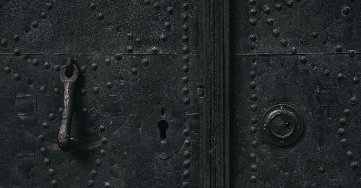 Commercial Door Hardware Repair — Rockville Centre Locksmith