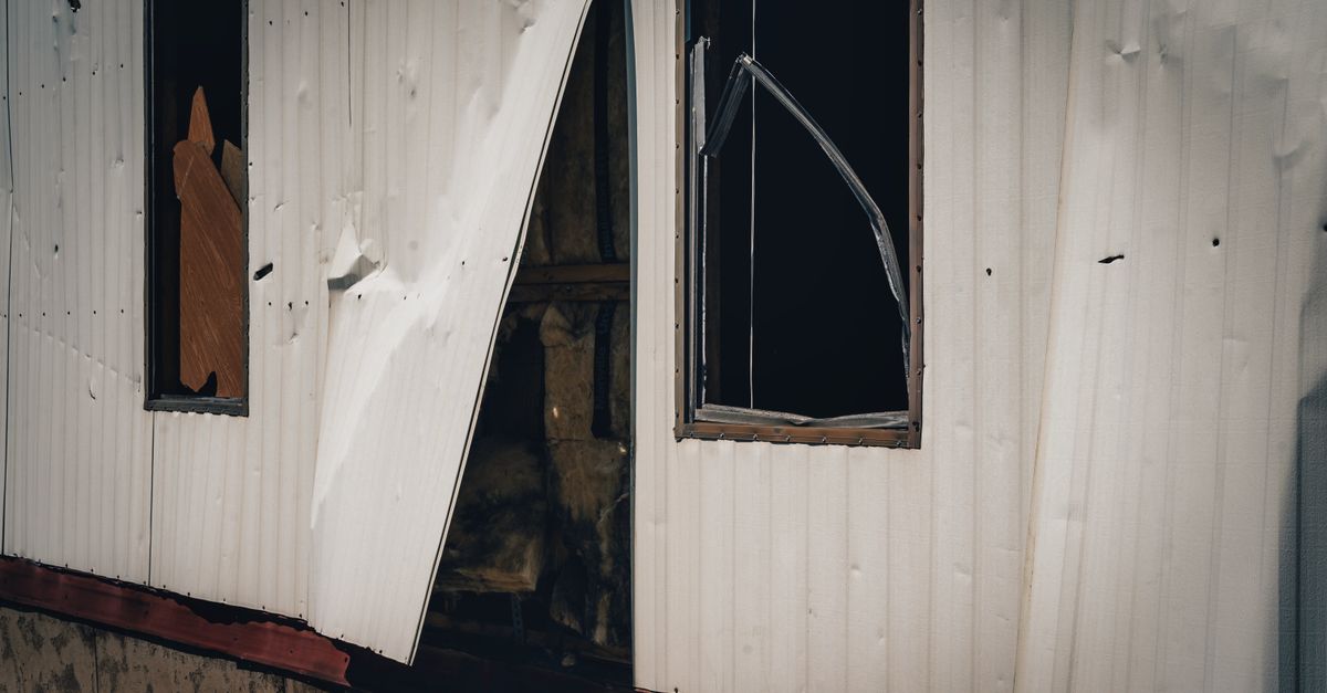 Emergency Door Barricade After Break-In — Rockville Centre Locksmith