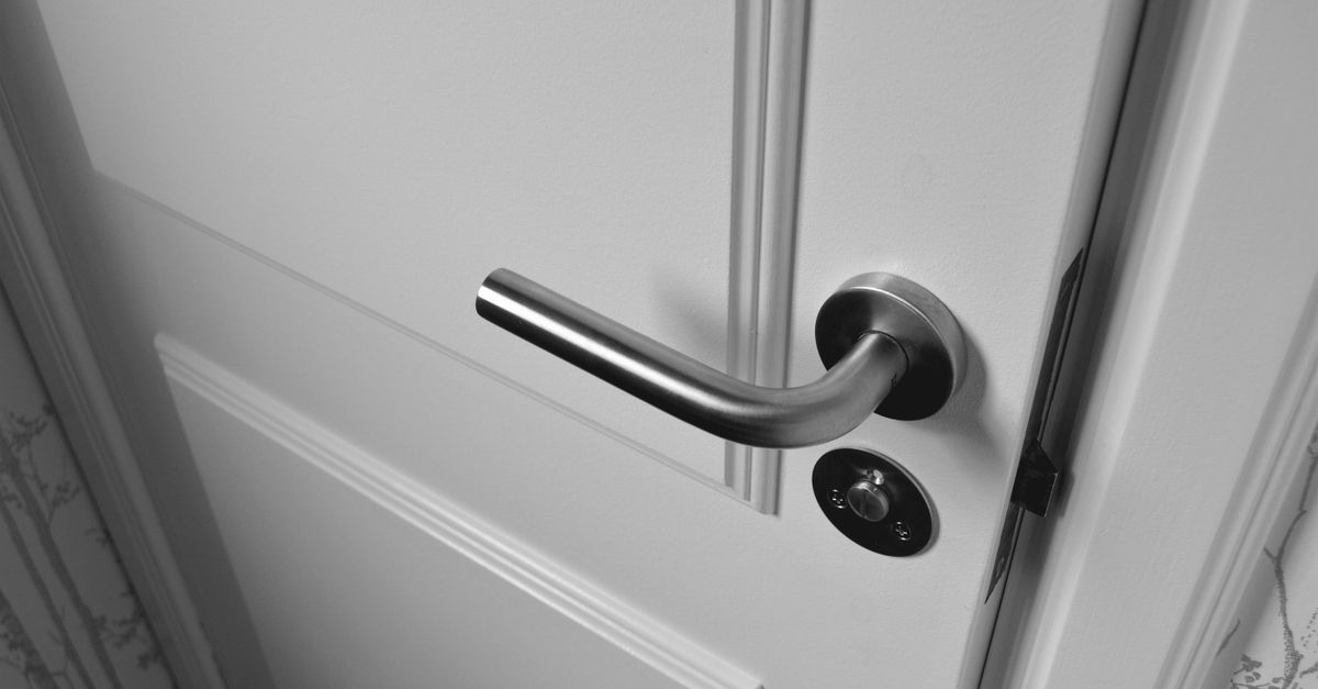 Door Knob Lock Replacement — Rockville Centre Locksmith