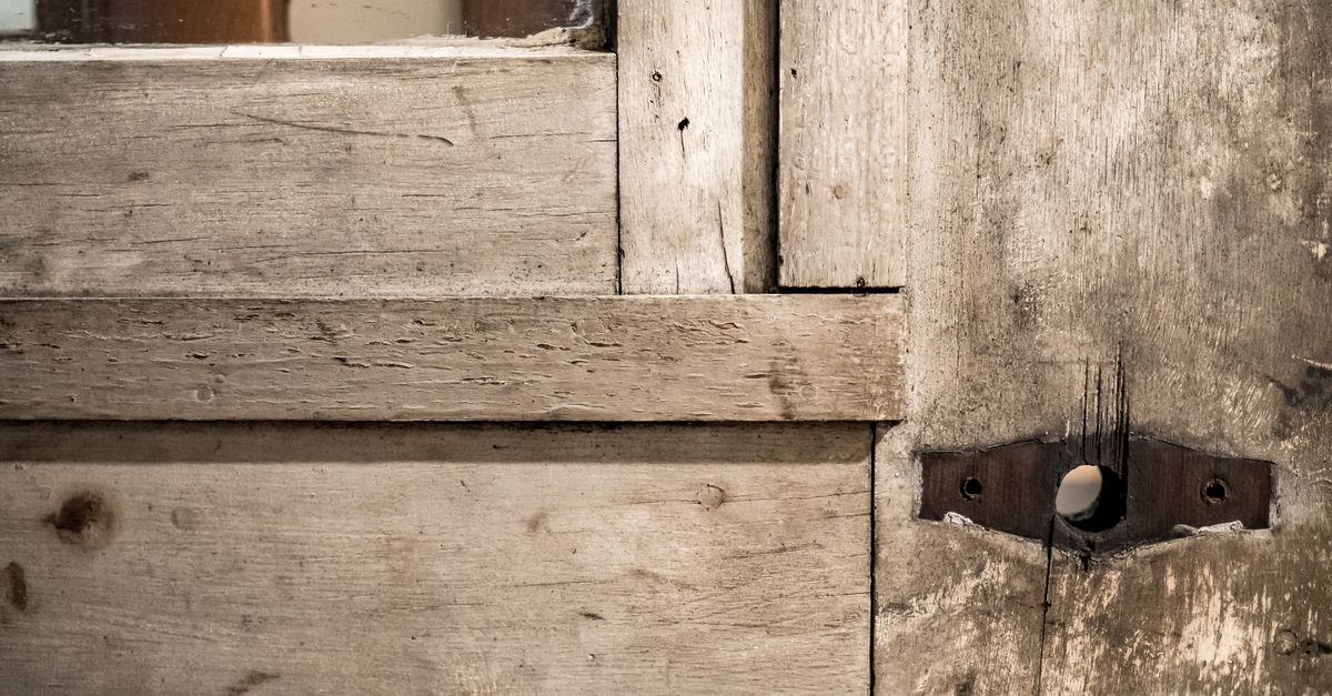 deadbolt installation — Rockville Centre Locksmith