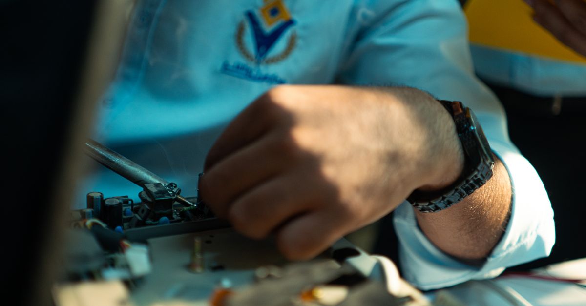 car key cutting machine — Rockville Centre Locksmith