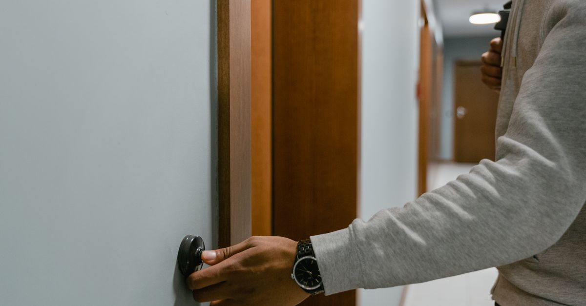 Emergency Locksmith Response: How Long It Takes and What to Expect — Rockville Centre Locksmith